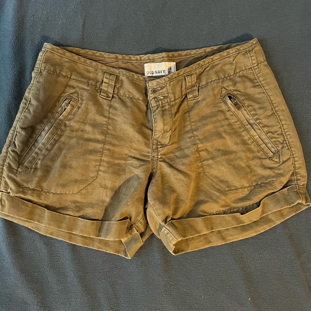 Old Navy shorts